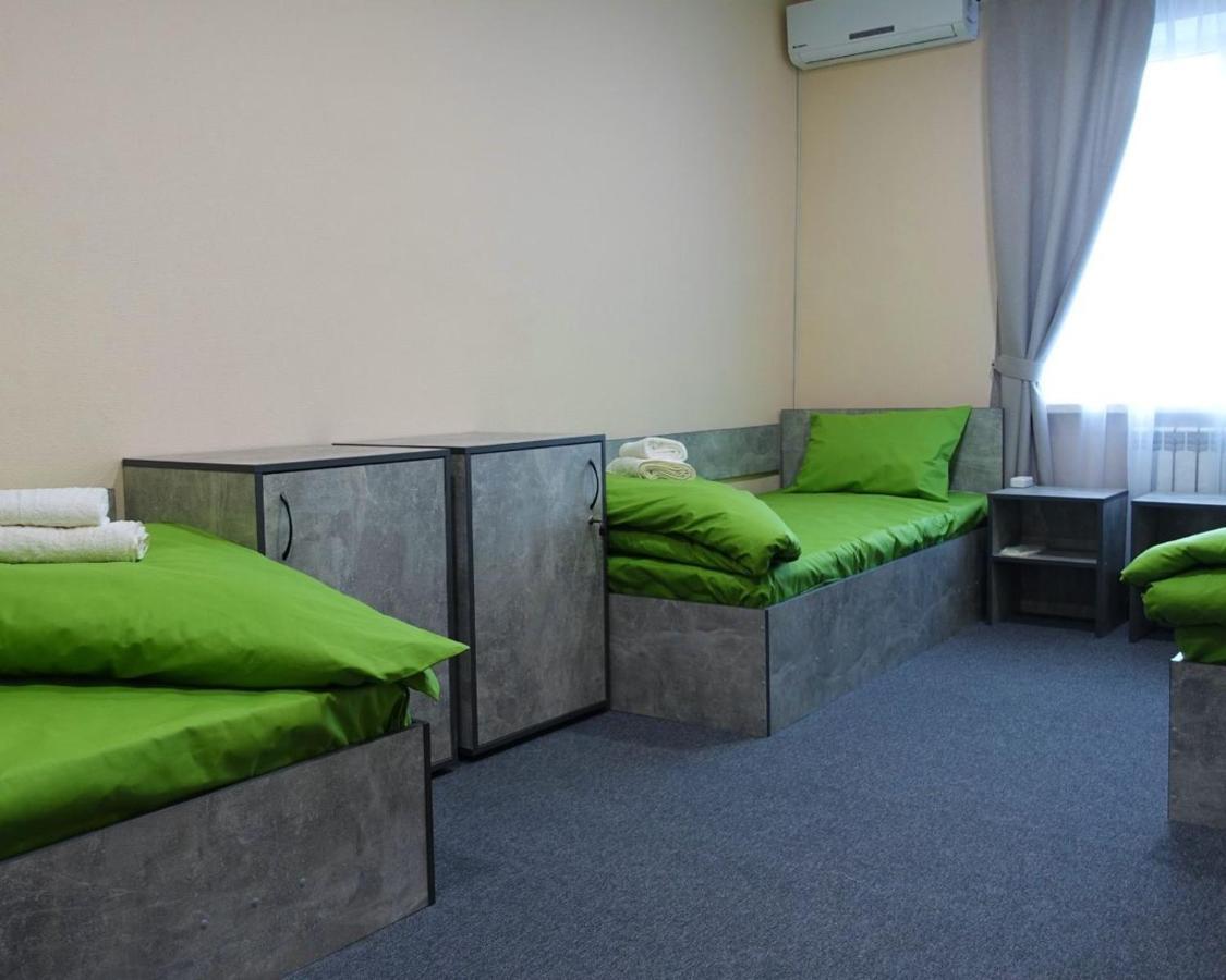 Green Cost Boryspil Bagian luar foto